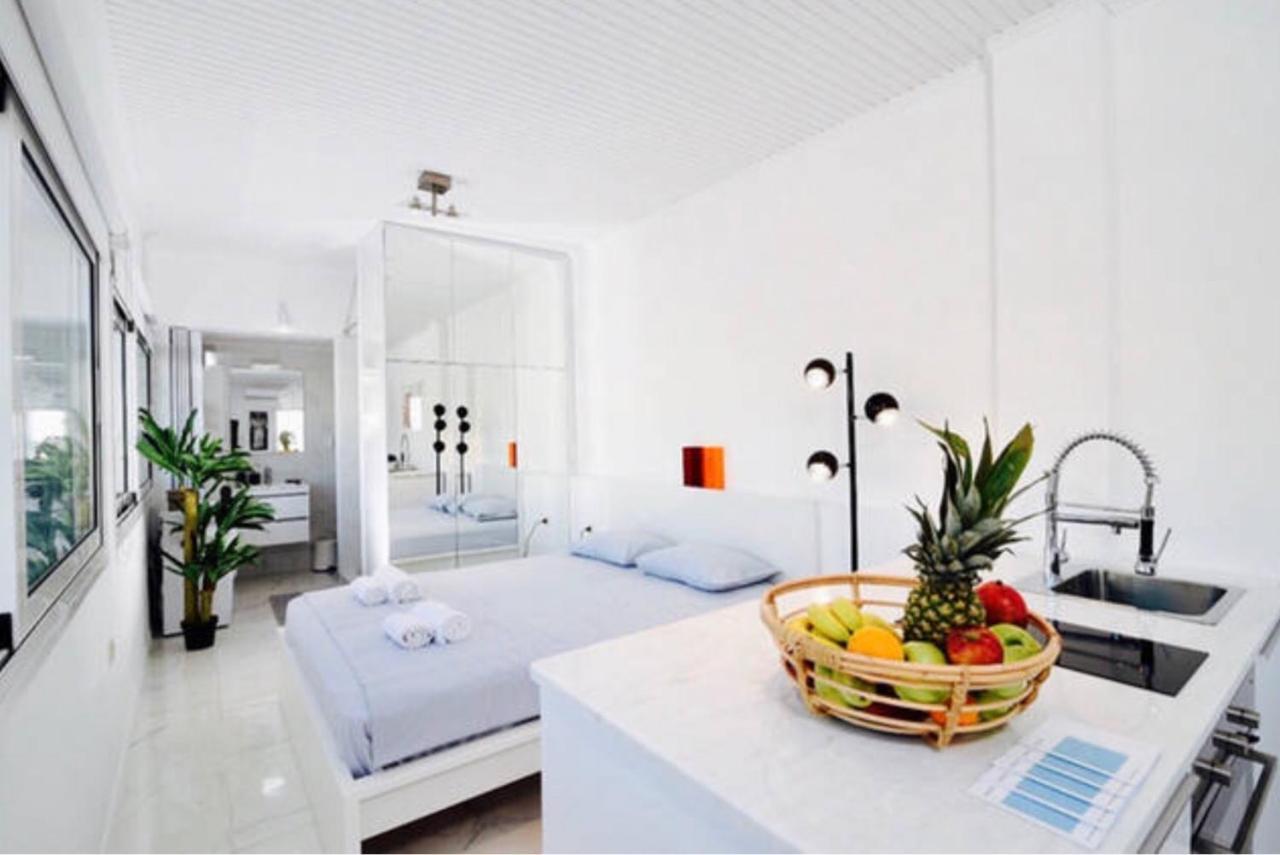 A Diamont In The Center Of Athens Apartman Kültér fotó